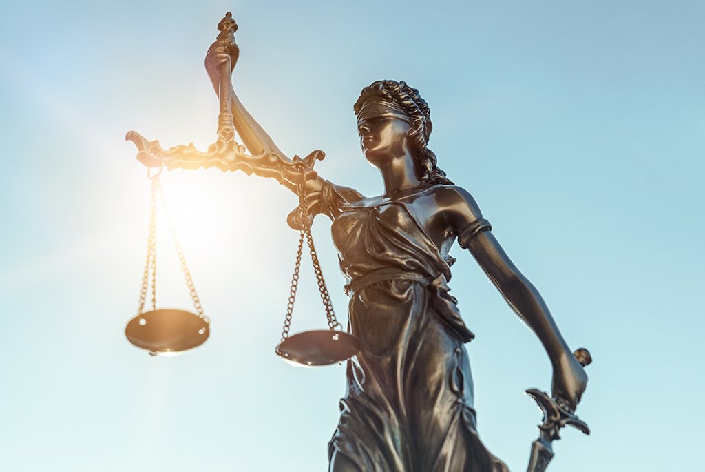 Lady Justice_1531049978